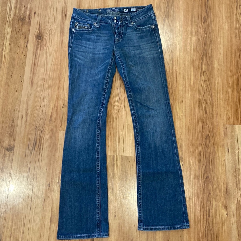 Miss Me Jeans- Bootcut- Size 31- Like New condition
